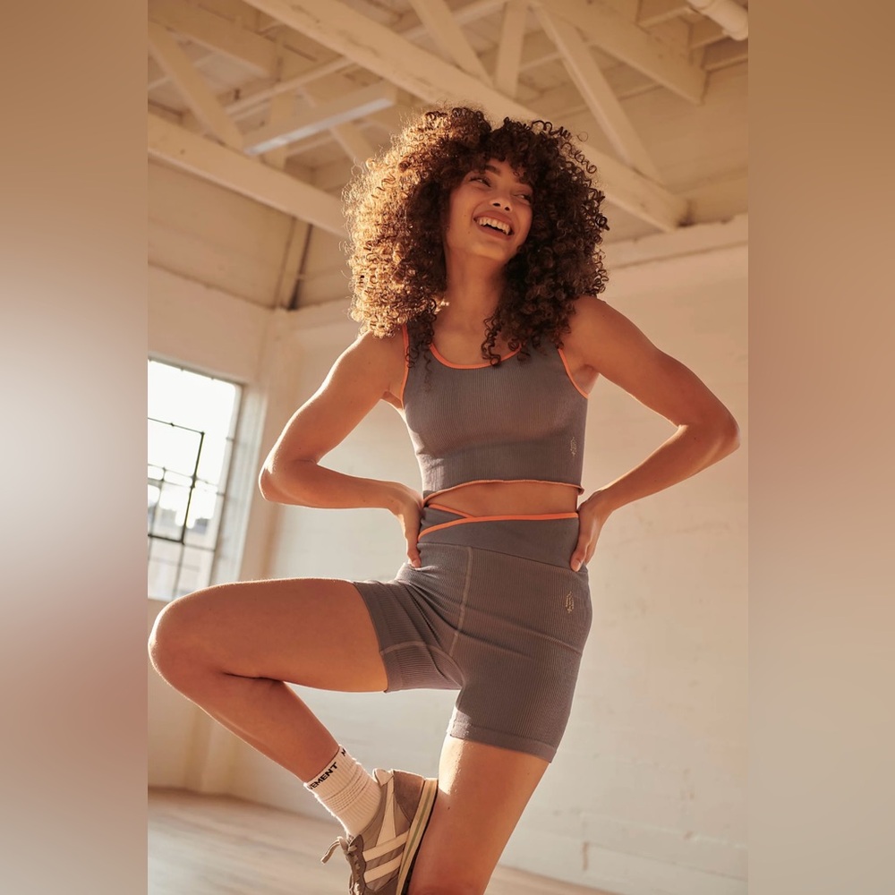 Free people  Sport Crop Top & High-Waist Bike Shorts Set size m/l